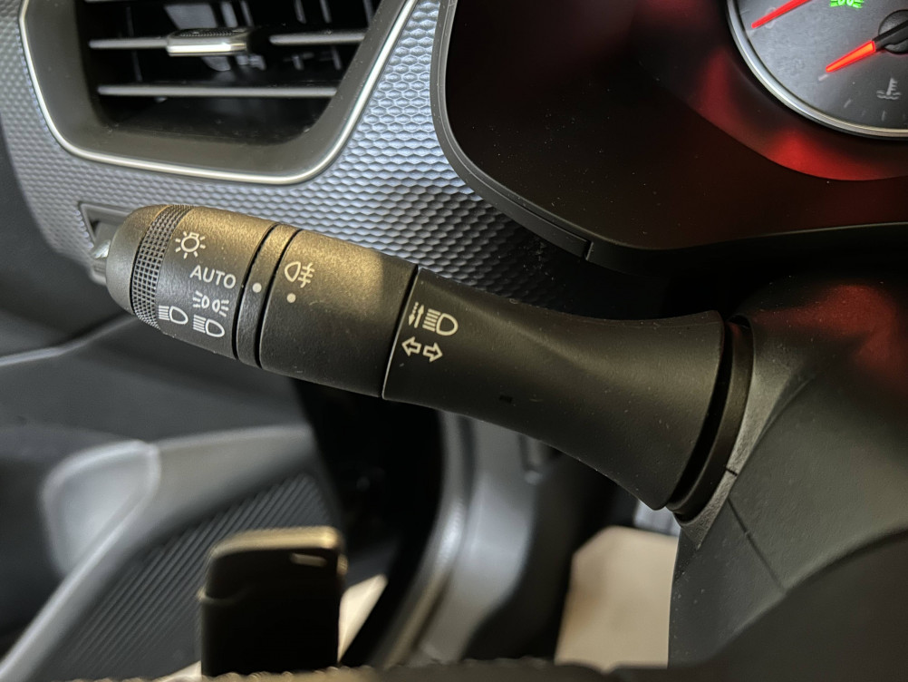 Acheter Renault Arkana Arkana mild hybrid 140 EDC FAP - 22 Evolution 5p occasion dans les concessions du Groupe Faurie