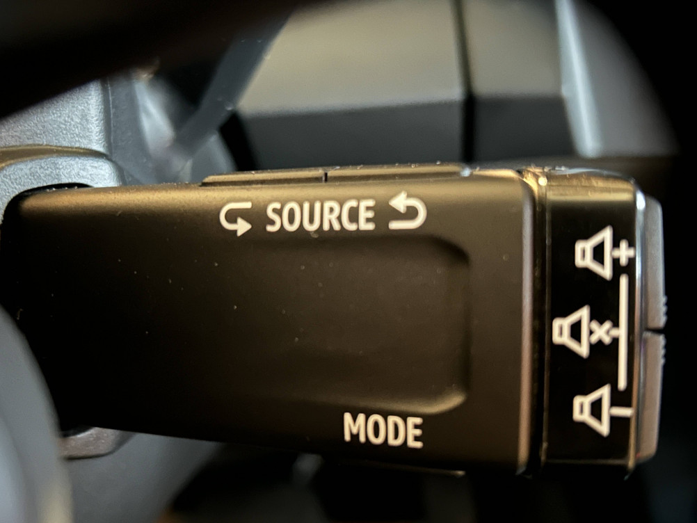 Acheter Renault Megane E-Tech Megane E-Tech EV60 220 ch super charge Iconic 5p occasion dans les concessions du Groupe Faurie