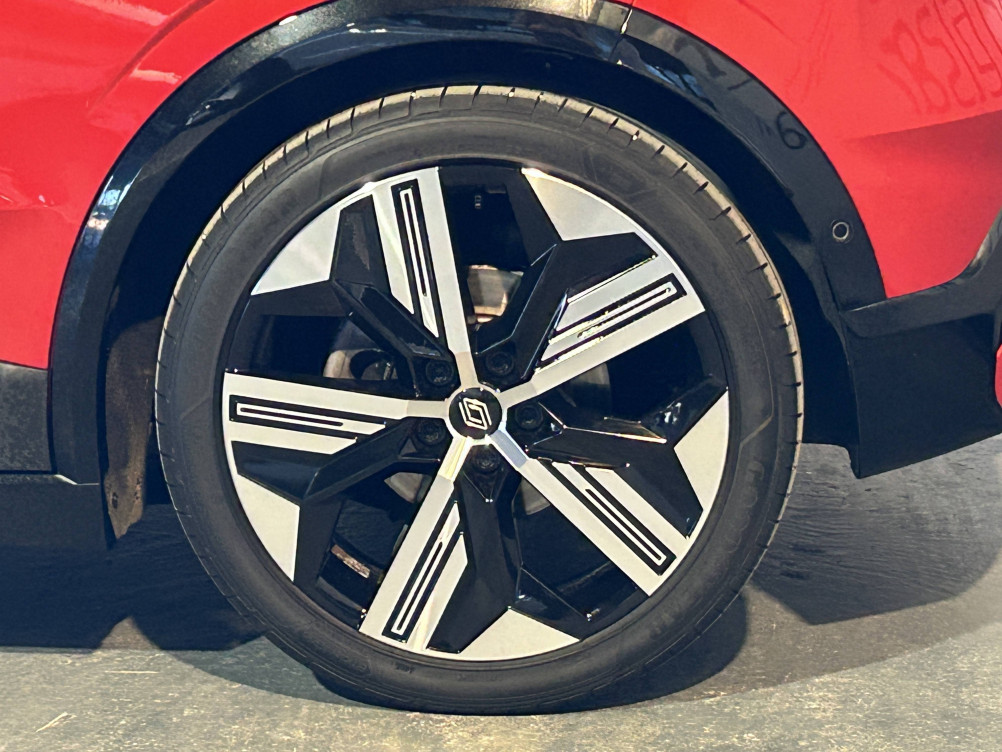 Acheter Renault Megane E-Tech Megane E-Tech EV60 220 ch super charge Iconic 5p occasion dans les concessions du Groupe Faurie
