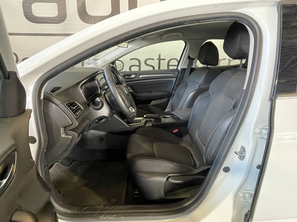 Acheter Renault Megane 4 Mégane IV Berline Blue dCi 115 EDC - 20 Business 5p occasion dans les concessions du Groupe Faurie