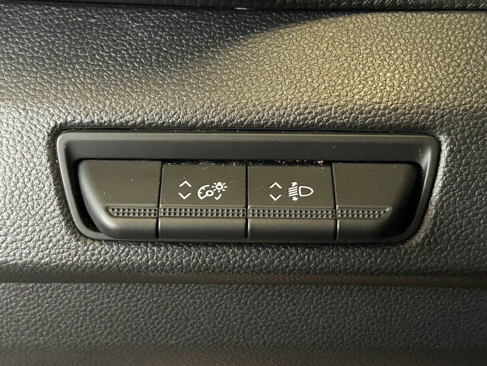 Acheter Renault Trafic 3 Trafic L2 dCi 150 Energy S&S Zen 4p occasion dans les concessions du Groupe Faurie