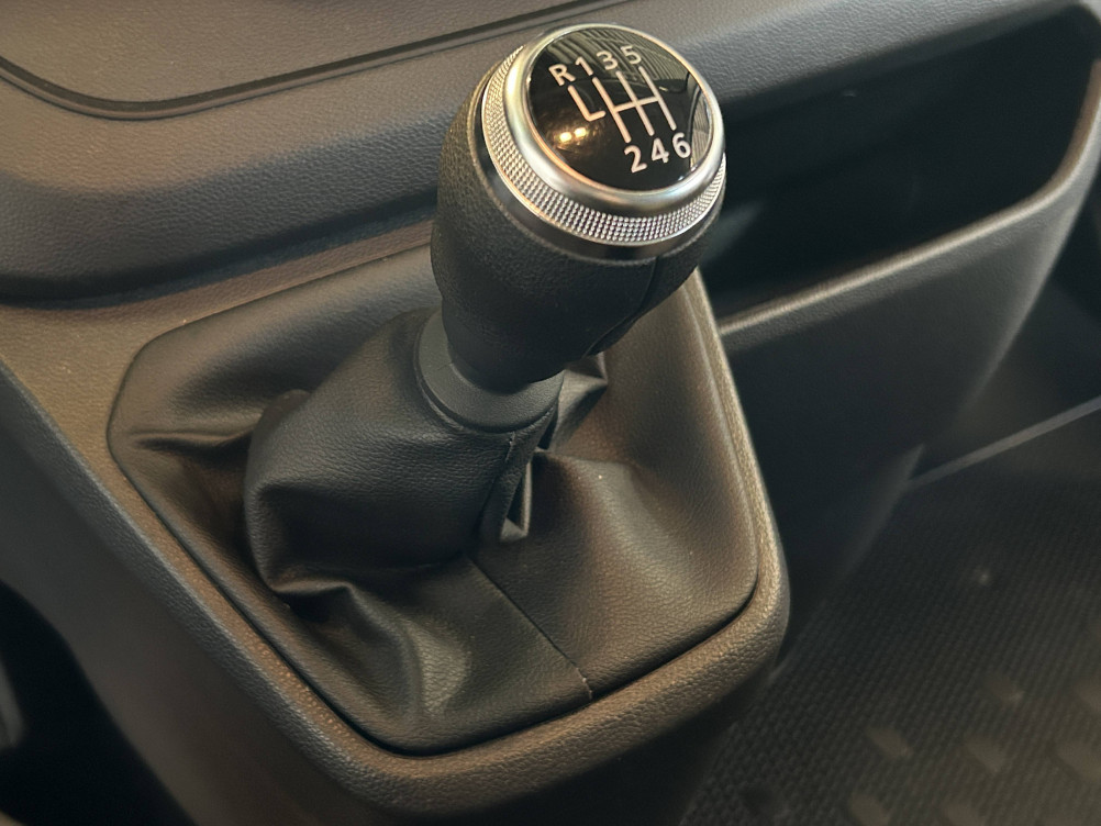 Acheter Renault Trafic 3 Trafic L2 dCi 150 Energy S&S Zen 4p occasion dans les concessions du Groupe Faurie