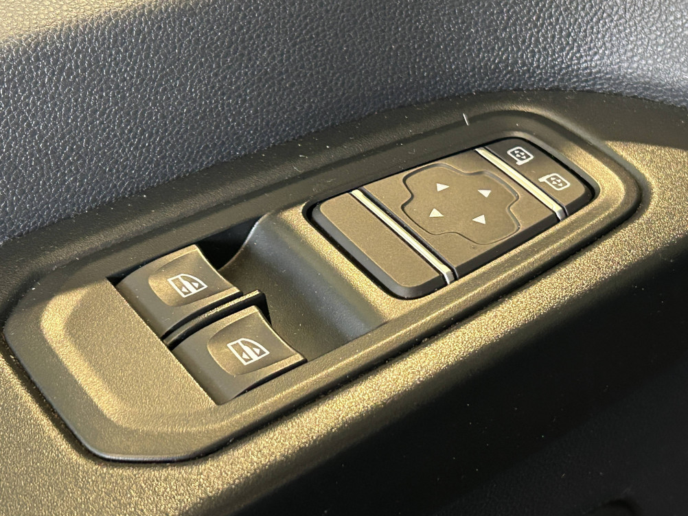 Acheter Renault Trafic 3 Trafic L2 dCi 150 Energy S&S Zen 4p occasion dans les concessions du Groupe Faurie