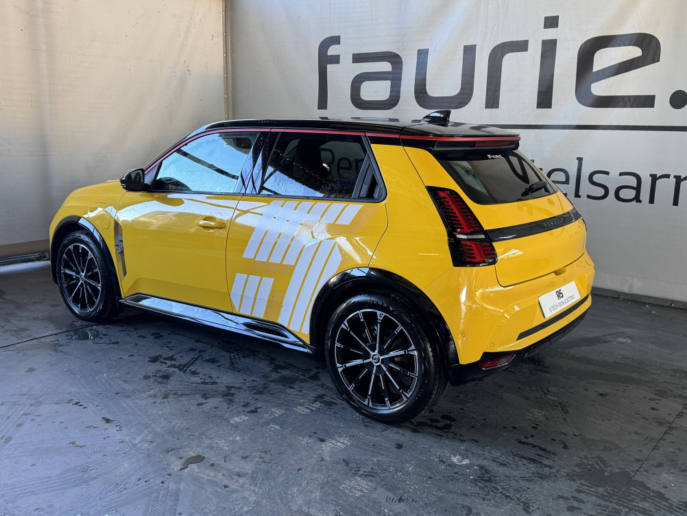 Acheter Renault Renault 5 Renault 5 E-Tech Electrique 150 ch autonomie confort Iconic cinq 5p occasion dans les concessions du Groupe Faurie
