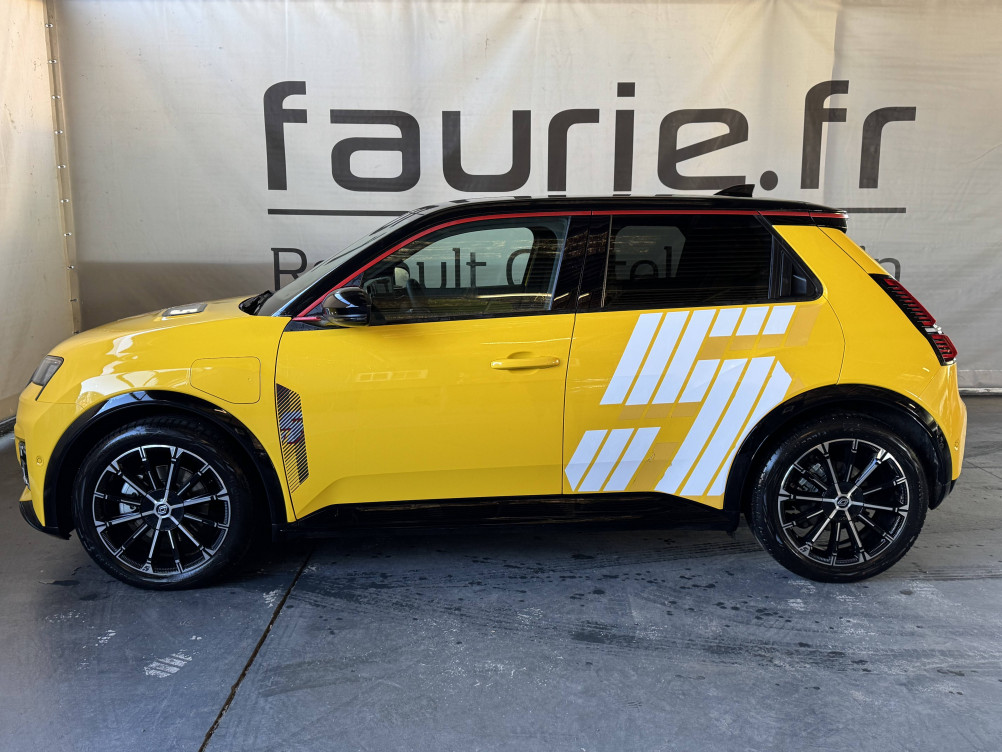 Acheter Renault Renault 5 Renault 5 E-Tech Electrique 150 ch autonomie confort Iconic cinq 5p occasion dans les concessions du Groupe Faurie