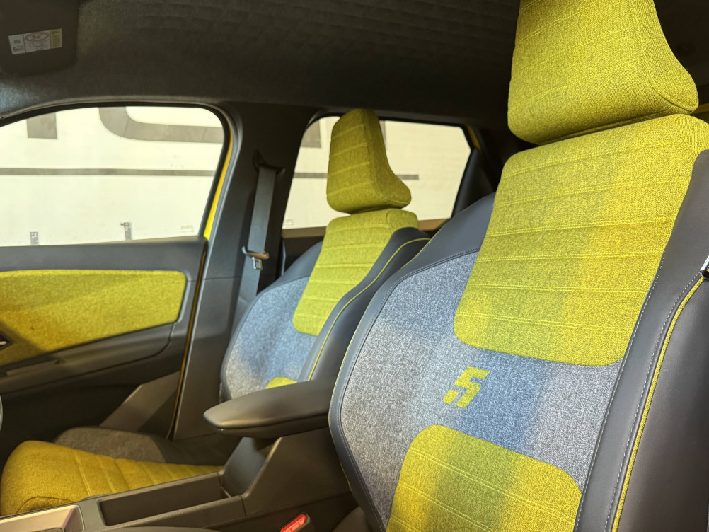 Acheter Renault Renault 5 Renault 5 E-Tech Electrique 150 ch autonomie confort Iconic cinq 5p occasion dans les concessions du Groupe Faurie