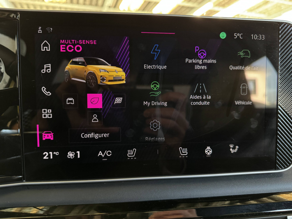 Acheter Renault Renault 5 Renault 5 E-Tech Electrique 150 ch autonomie confort Iconic cinq 5p occasion dans les concessions du Groupe Faurie