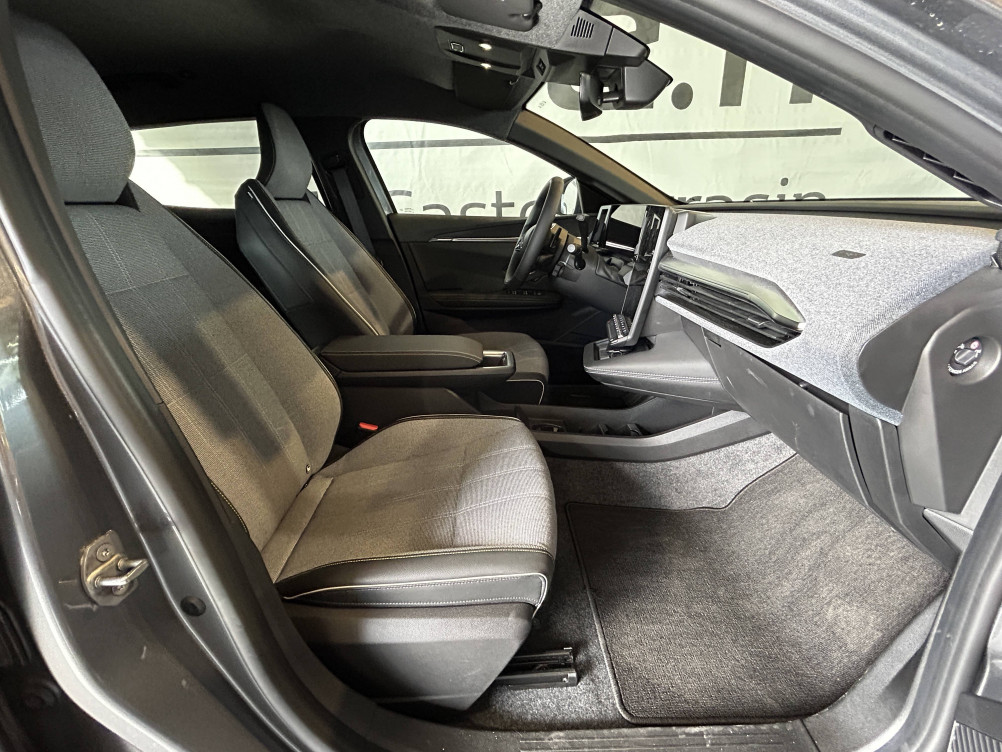 Acheter Renault Megane E-Tech Megane E-Tech 220 ch autonomie confort AC7 Techno 5p occasion dans les concessions du Groupe Faurie