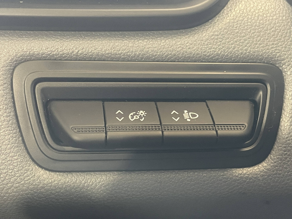 Acheter Renault Clio 5 CLIO SOCIETE BLUE DCI 85 AIR NAV 5p occasion dans les concessions du Groupe Faurie