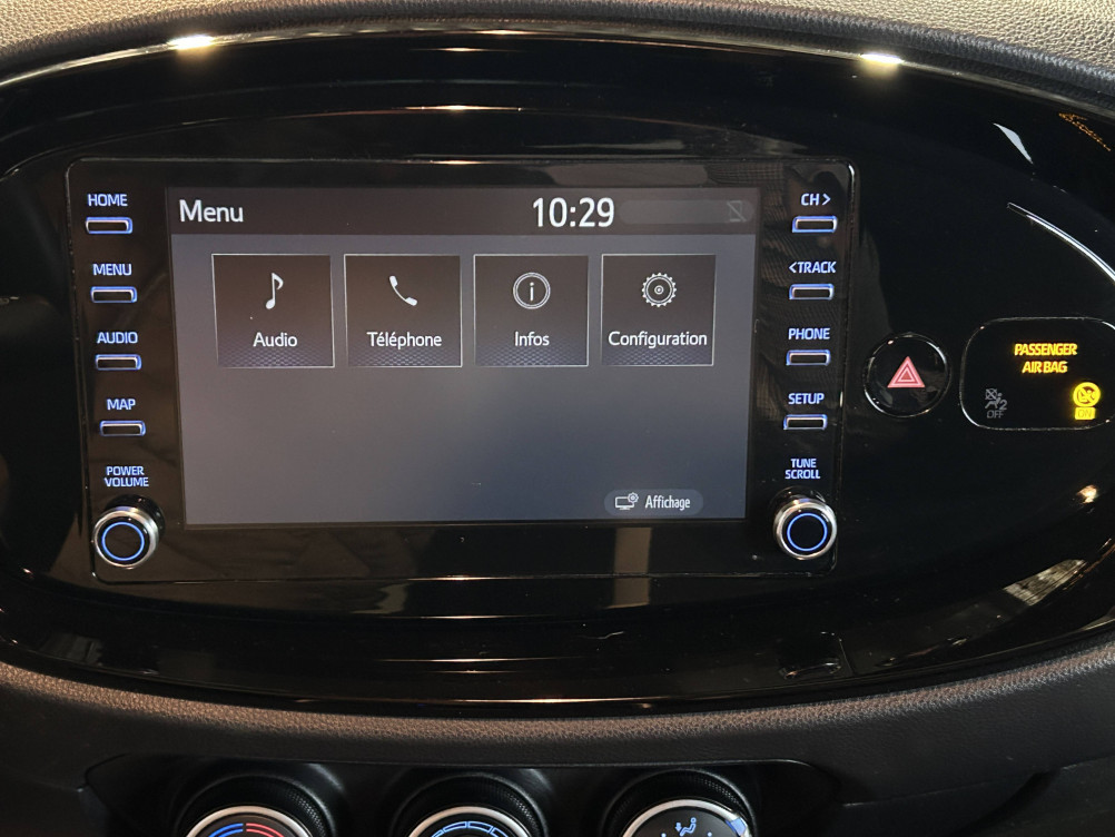 Acheter Toyota Aygo X Aygo X 1.0 VVT-i 72 S-CVT Design 5p occasion dans les concessions du Groupe Faurie