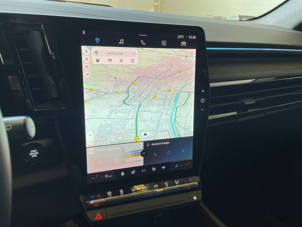 Acheter Renault Espace 6 Espace E-Tech hybrid 200 esprit Alpine 5p occasion dans les concessions du Groupe Faurie