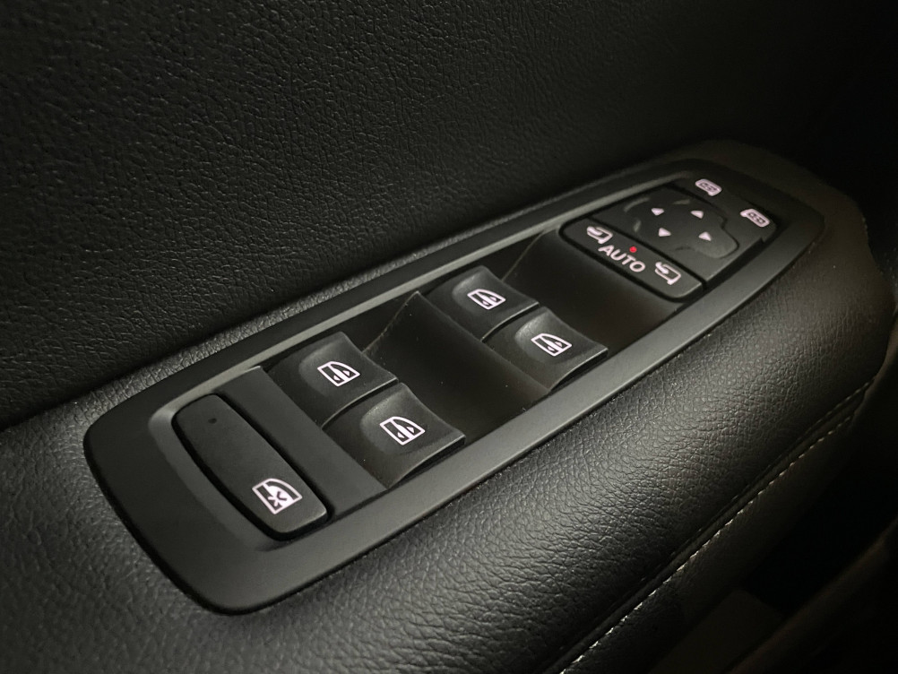 Acheter Renault Megane 4 Megane IV Berline Blue dCi 115 EDC Techno 5p occasion dans les concessions du Groupe Faurie