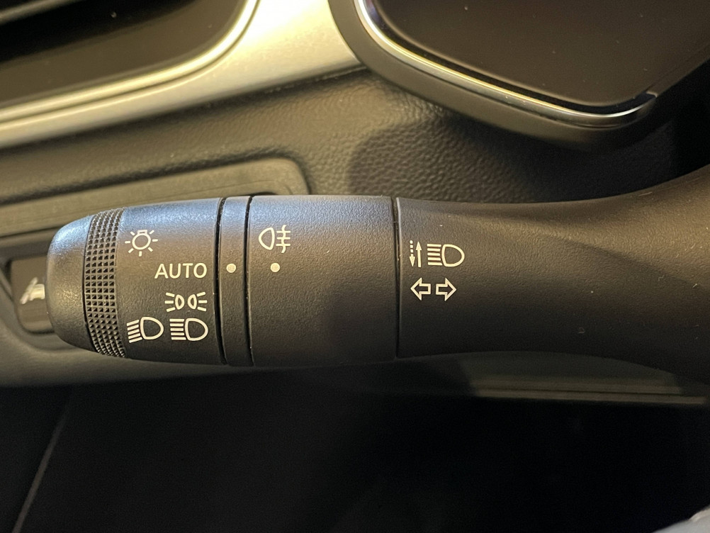 Acheter Renault Captur 2 Captur E-Tech Plug-in 160 - 21 Intens 5p occasion dans les concessions du Groupe Faurie