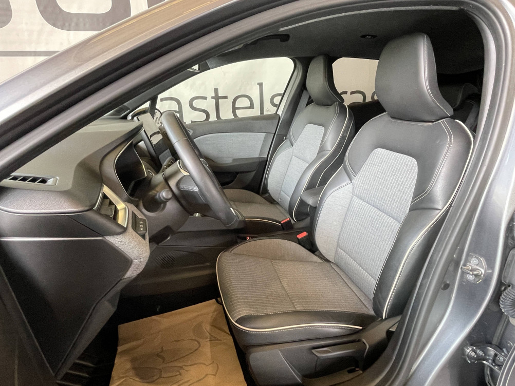 Acheter Renault Clio 5 Clio E-Tech full hybrid 145 Techno 5p occasion dans les concessions du Groupe Faurie