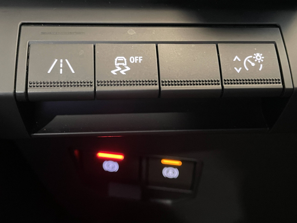 Acheter Renault Megane E-Tech Megane E-Tech EV60 220 ch super charge Techno 5p occasion dans les concessions du Groupe Faurie