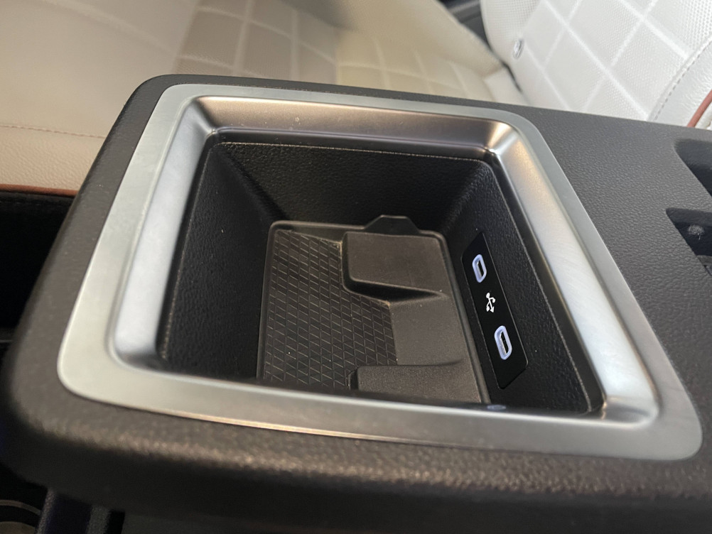 Acheter Renault Megane E-Tech Megane E-Tech EV60 220 ch super charge Iconic 5p occasion dans les concessions du Groupe Faurie
