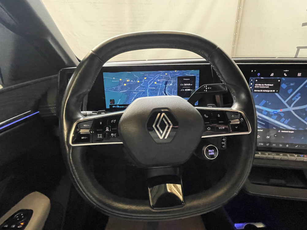 Acheter Renault Megane E-Tech Megane E-Tech EV60 220 ch super charge Iconic 5p occasion dans les concessions du Groupe Faurie