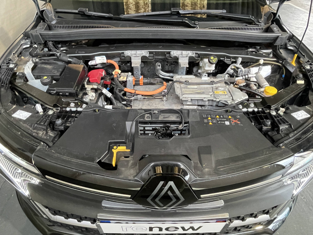 Acheter Renault Megane E-Tech Megane E-Tech EV60 220 ch super charge Iconic 5p occasion dans les concessions du Groupe Faurie
