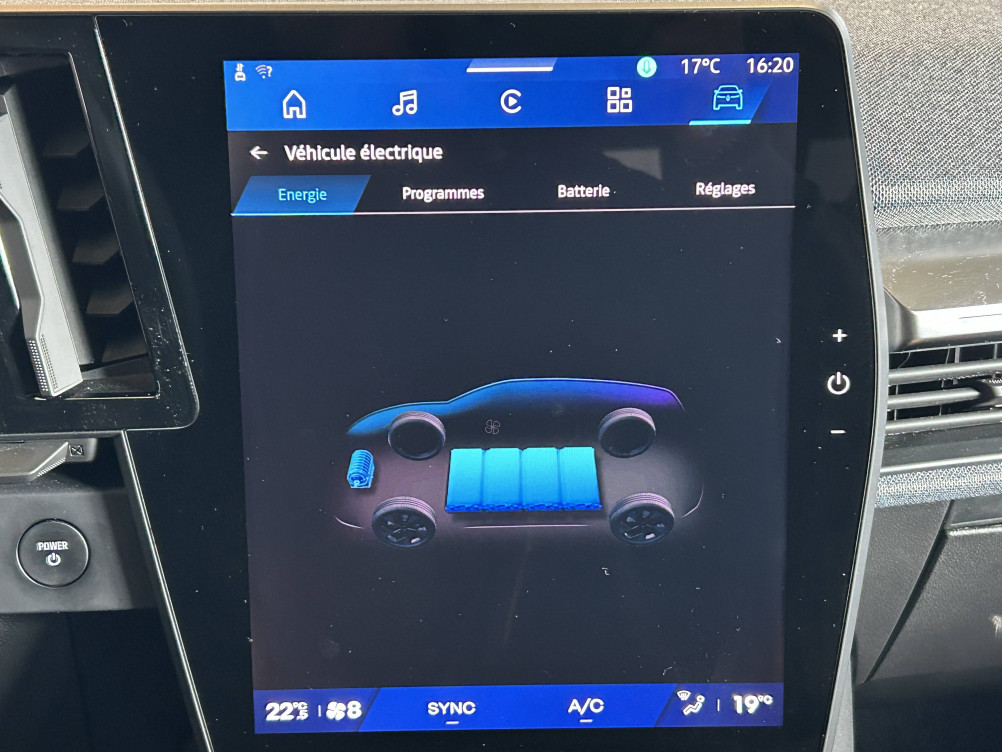 Acheter Renault Megane E-Tech Megane E-Tech 220 ch autonomie confort AC7 Techno 5p occasion dans les concessions du Groupe Faurie