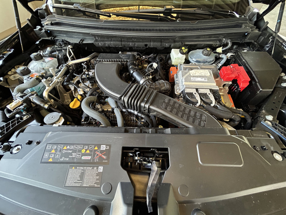 Acheter Renault Espace 6 Espace E-Tech full hybrid 200 GSR2 Iconic 5p occasion dans les concessions du Groupe Faurie