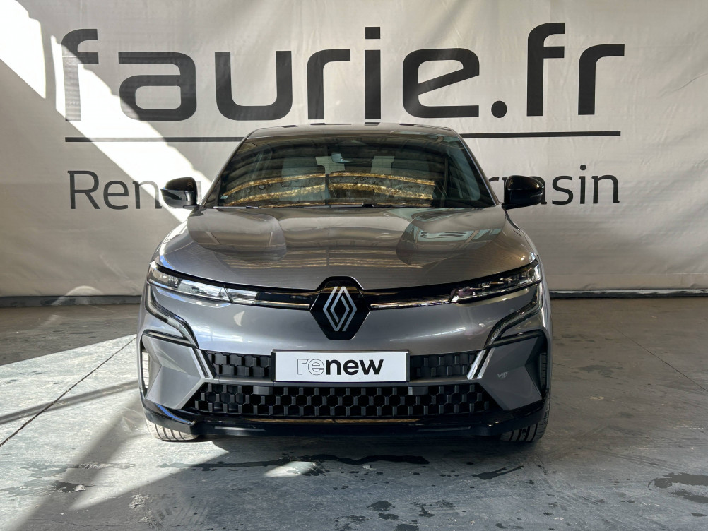 Acheter Renault Megane E-Tech Megane E-Tech 220 ch autonomie confort AC7 Techno 5p occasion dans les concessions du Groupe Faurie