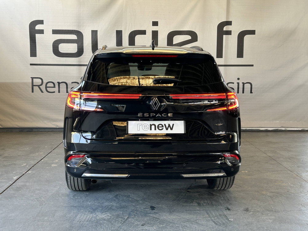 Acheter Renault Espace 6 Espace E-Tech full hybrid 200 GSR2 Iconic 5p occasion dans les concessions du Groupe Faurie