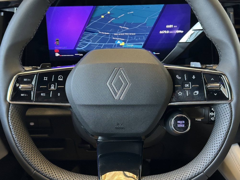 Acheter Renault Espace 6 Espace E-Tech full hybrid 200 GSR2 Iconic 5p occasion dans les concessions du Groupe Faurie