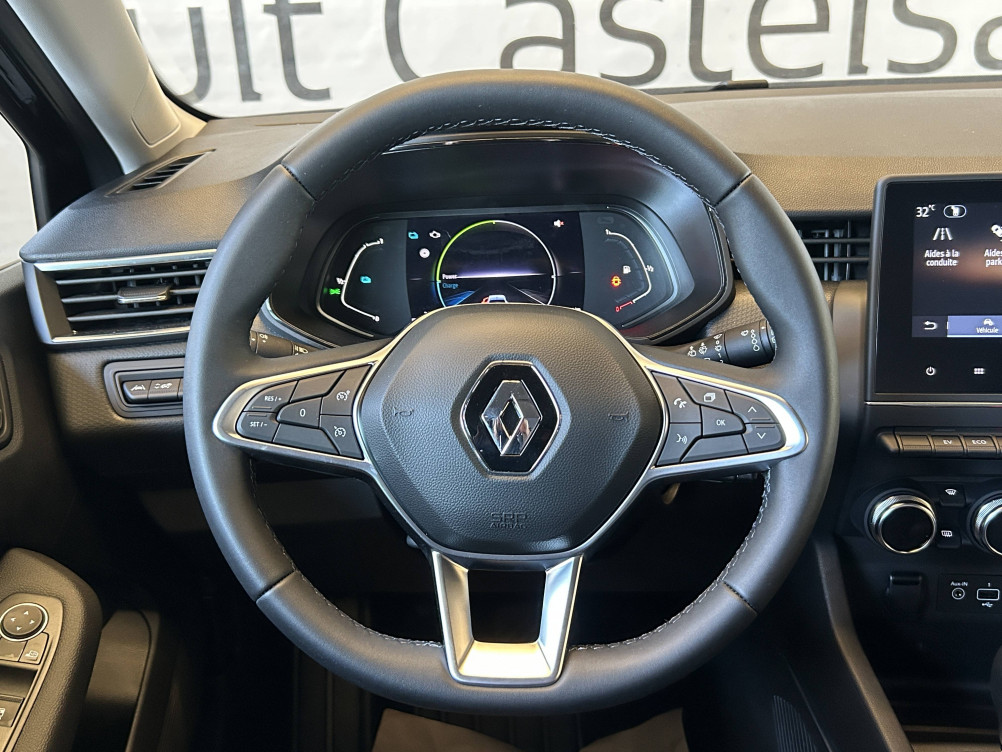 Acheter Renault Clio 5 Clio E-Tech 140 - 21N Business 5p occasion dans les concessions du Groupe Faurie