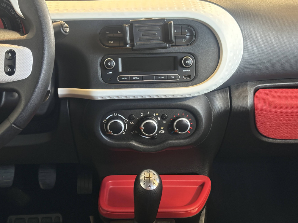 Acheter Renault Twingo 3 Twingo III 1.0 SCe 70 E6C Limited 5p occasion dans les concessions du Groupe Faurie