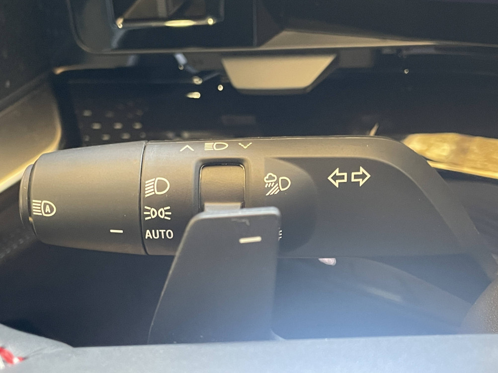 Acheter Renault Austral Austral E-Tech hybrid 200 Iconic esprit Alpine 5p occasion dans les concessions du Groupe Faurie