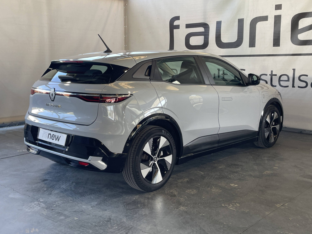 Acheter Renault Megane E-Tech Megane E-Tech EV40 130ch standard charge Equilibre 5p occasion dans les concessions du Groupe Faurie