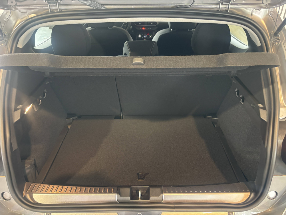 Acheter Dacia Sandero Sandero ECO-G 100 GSR2 Stepway Extreme + 5p occasion dans les concessions du Groupe Faurie