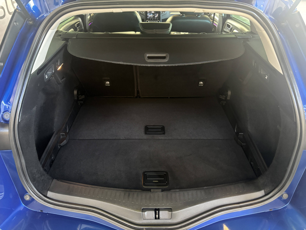 Acheter Renault Megane 4 Megane IV Estate TCe 140 EDC Techno 5p occasion dans les concessions du Groupe Faurie