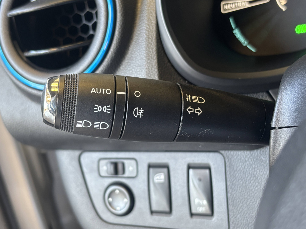 Acheter Dacia Spring Spring Achat Intégral Business 2020 5p occasion dans les concessions du Groupe Faurie