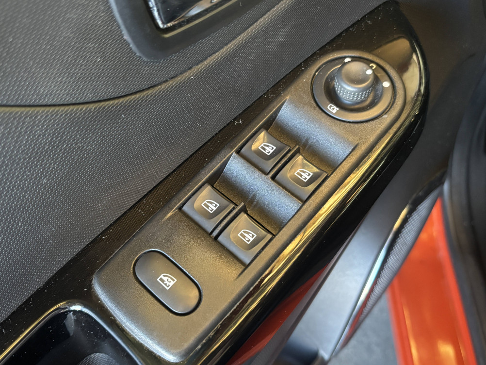 Acheter Renault Captur Captur TCe 90 Energy S&S eco2 Intens 5p occasion dans les concessions du Groupe Faurie