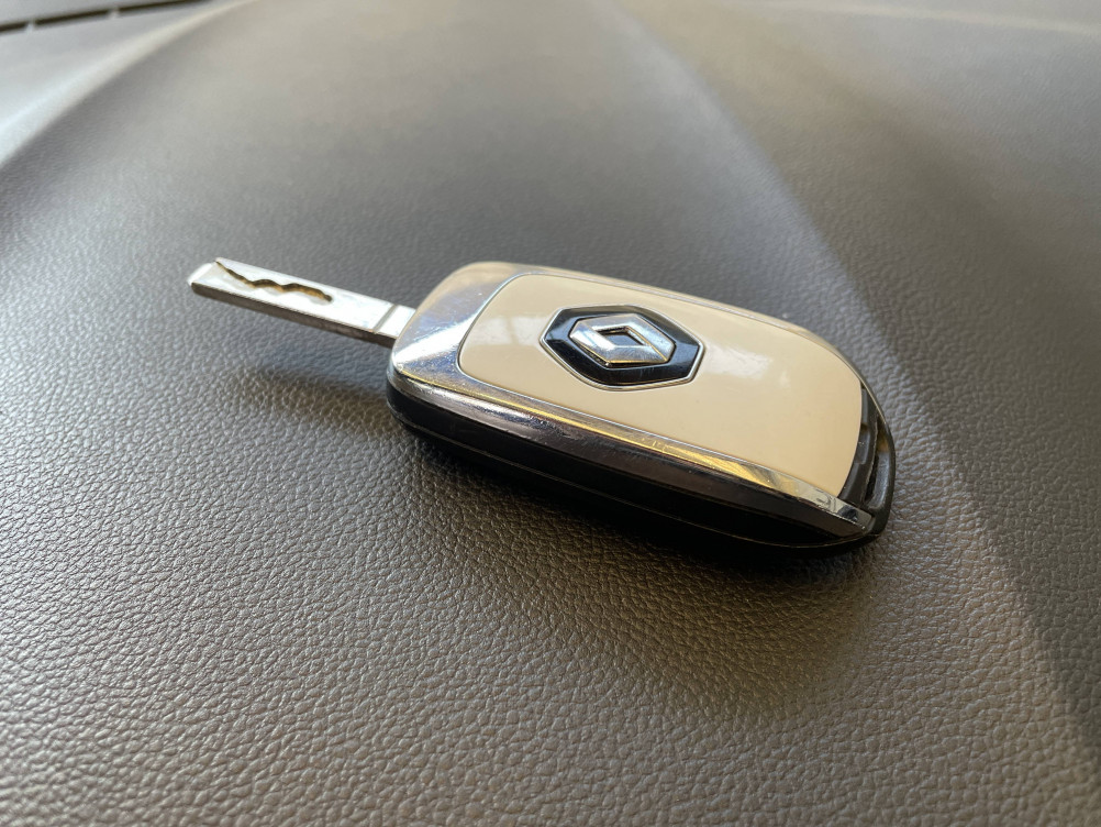 Acheter Renault Clio 5 Clio E-Tech 140 - 21N Limited 5p occasion dans les concessions du Groupe Faurie