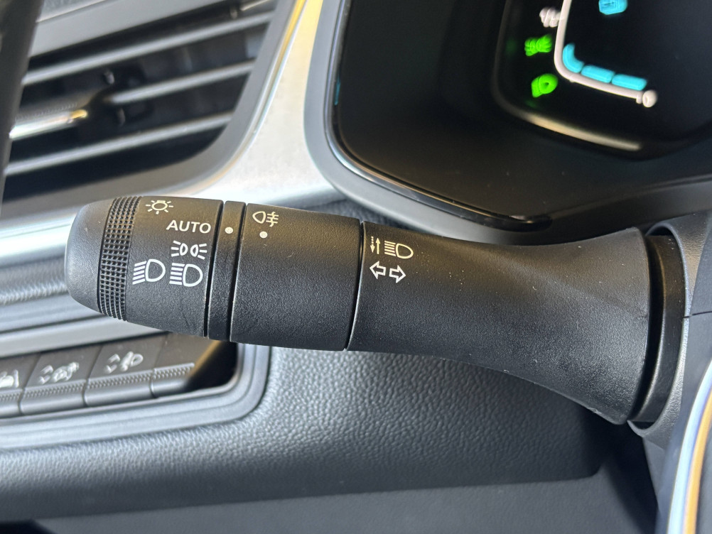 Acheter Renault Captur 2 Captur E-Tech full hybrid 145 Techno 5p occasion dans les concessions du Groupe Faurie