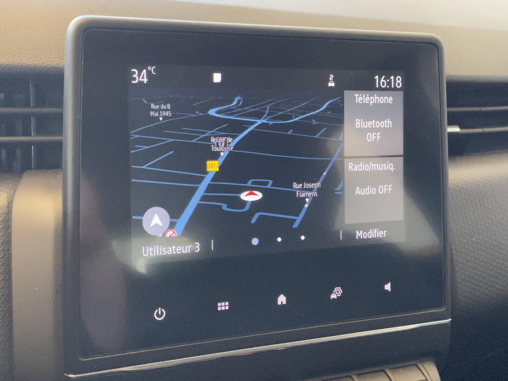 Acheter Renault Clio 5 Clio E-Tech 140 Business 5p occasion dans les concessions du Groupe Faurie