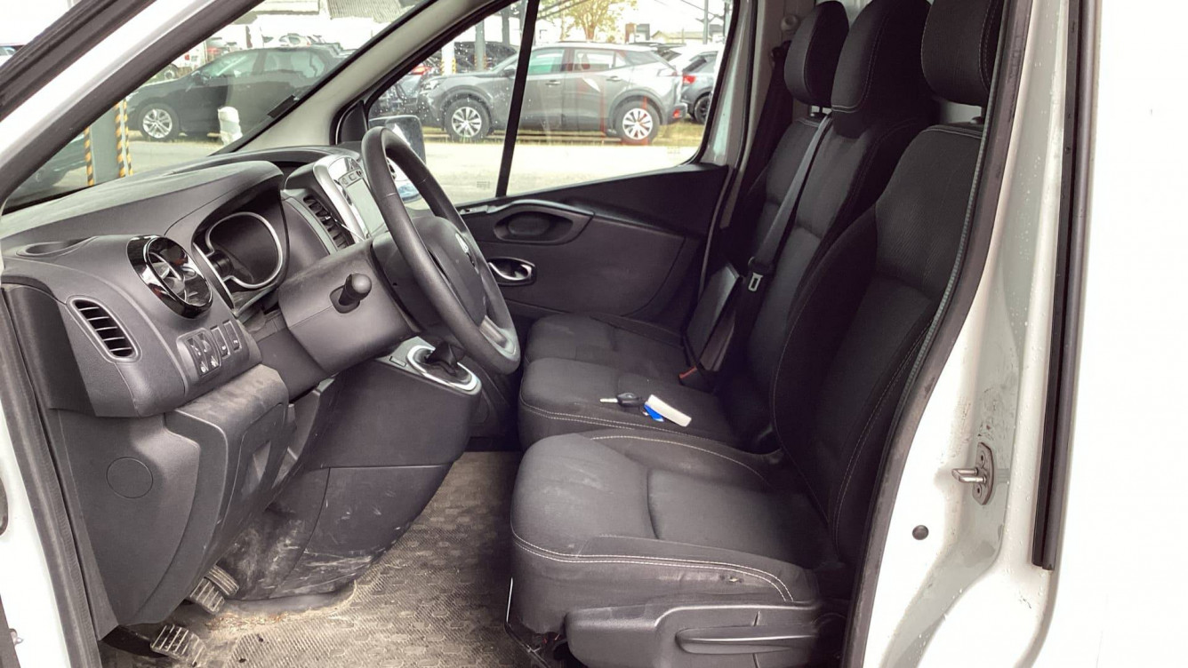 Acheter Renault Trafic 3 TRAFIC FGN L1H1 1000 KG DCI 120 GRAND CONFORT 4p occasion dans les concessions du Groupe Faurie