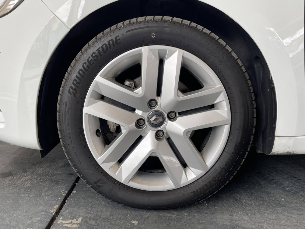 Acheter Renault Clio 5 CLIO SOCIETE E-TECH 140 - 21N BUSINESS REVERSIBLE 5p occasion dans les concessions du Groupe Faurie