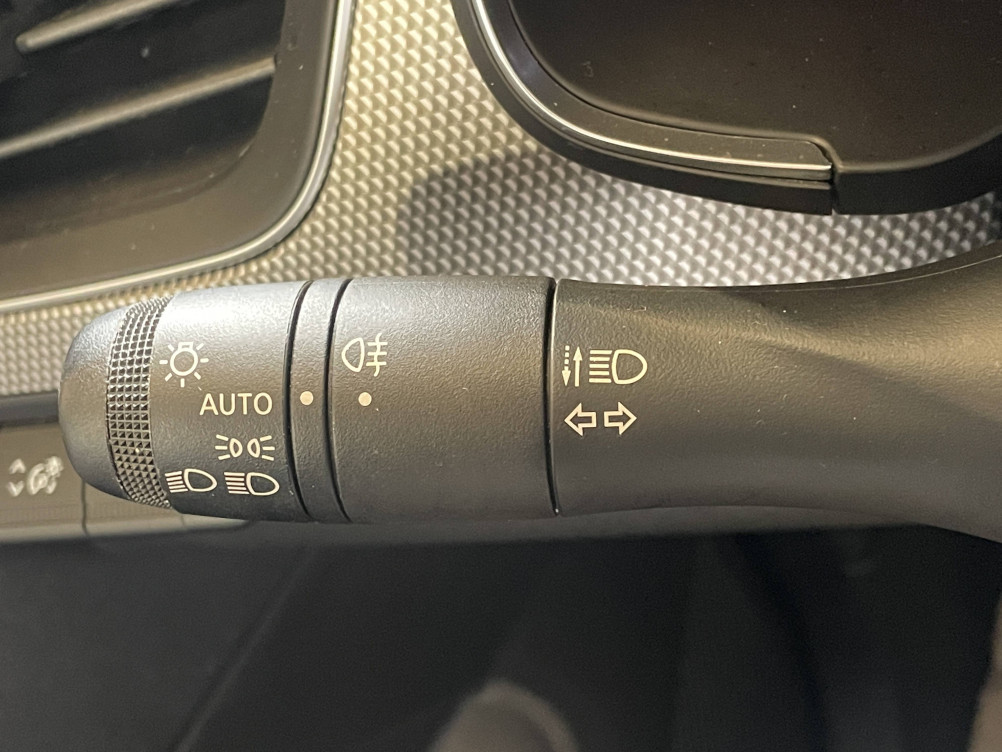 Acheter Renault Arkana Arkana E-Tech 145 - 23 Techno 5p occasion dans les concessions du Groupe Faurie