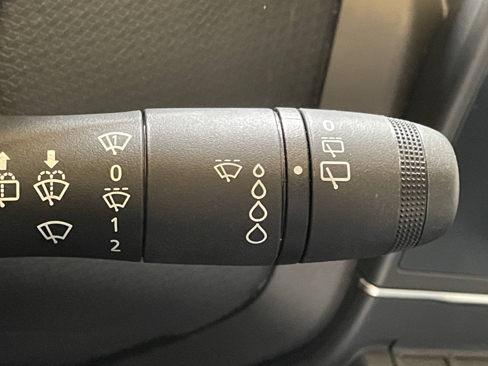 Acheter Renault Clio 5 CLIO SOCIETE E-TECH 140 - 21N BUSINESS REVERSIBLE 5p occasion dans les concessions du Groupe Faurie