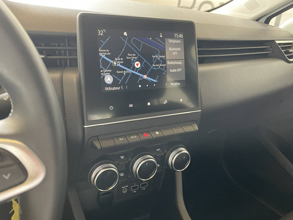 Acheter Renault Clio 5 CLIO SOCIETE E-TECH 140 - 21N BUSINESS REVERSIBLE 5p occasion dans les concessions du Groupe Faurie