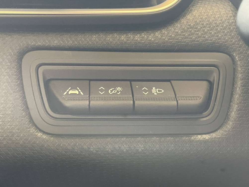 Acheter Renault Clio 5 CLIO SOCIETE E-TECH 140 - 21N BUSINESS REVERSIBLE 5p occasion dans les concessions du Groupe Faurie