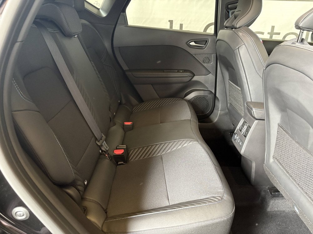 Acheter Renault Captur 2 Captur E-Tech full hybrid 145 ch esprit Alpine 5p occasion dans les concessions du Groupe Faurie