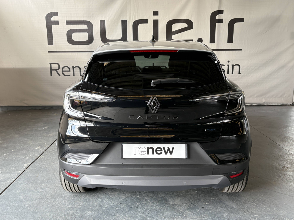 Acheter Renault Captur 2 Captur E-Tech full hybrid 145 ch esprit Alpine 5p occasion dans les concessions du Groupe Faurie