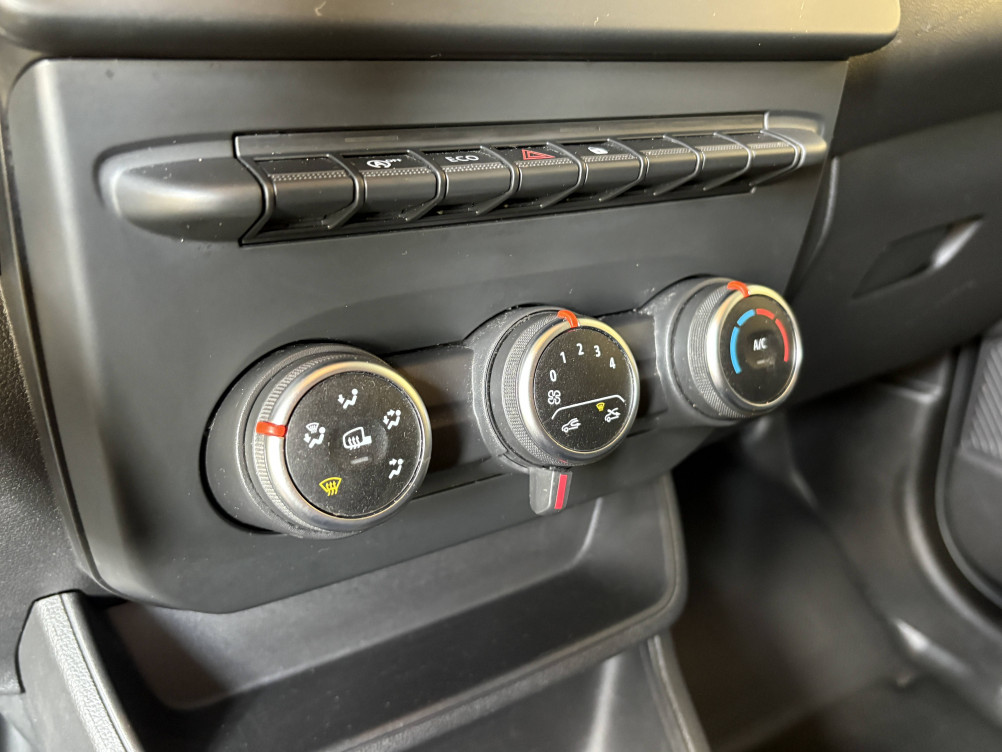 Acheter Renault Express 2 EXPRESS VAN BLUE DCI 95 CONFORT 5p occasion dans les concessions du Groupe Faurie