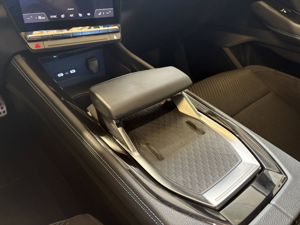 Acheter Renault Espace 6 Espace E-Tech hybrid 200 esprit Alpine 5p occasion dans les concessions du Groupe Faurie