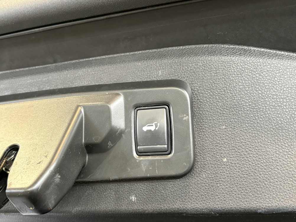 Acheter Renault Espace 6 Espace E-Tech hybrid 200 esprit Alpine 5p occasion dans les concessions du Groupe Faurie