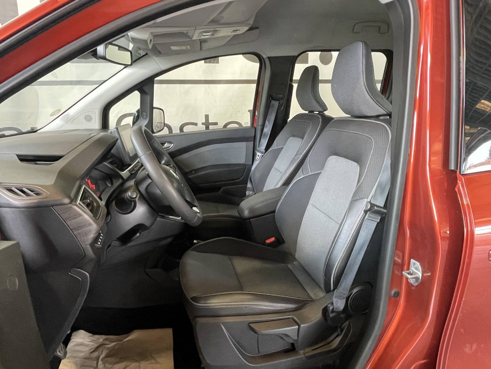 Acheter Renault Kangoo 3 Kangoo Blue dCi 95 Zen 5p occasion dans les concessions du Groupe Faurie